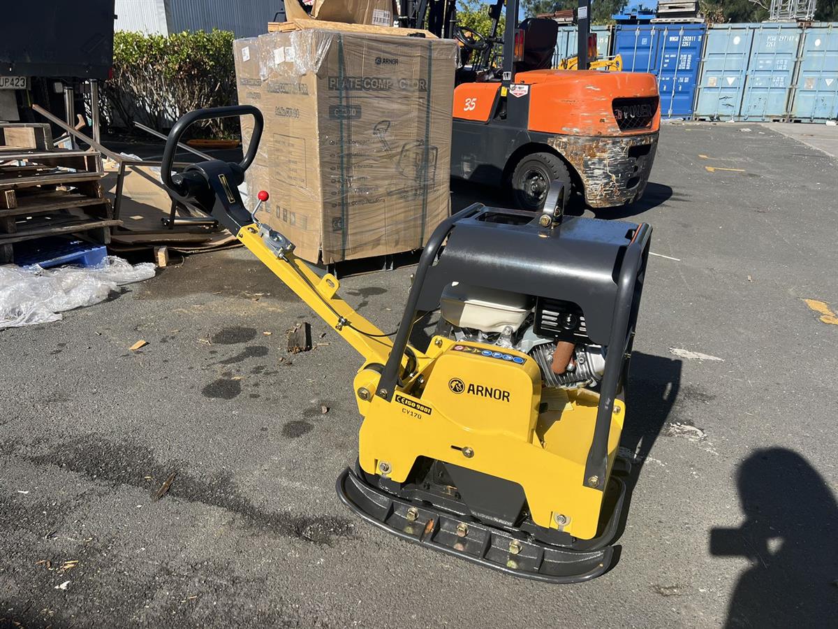 CY170,With Honda GX270/9.0HP,cast iron bottom plate compactor